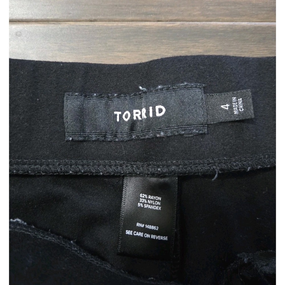 Torrid Black Ponte Jogger Pants Plus Size 4X Cropped Zip Pockets - Picture 3 of 6